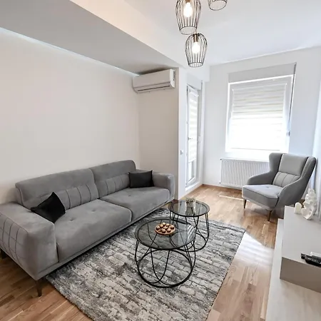 Porto Lux * Arandelovac